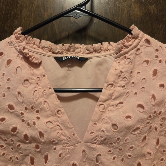 Pink Eyelet Ruffle Sleeve Top - Picture 4 of 8